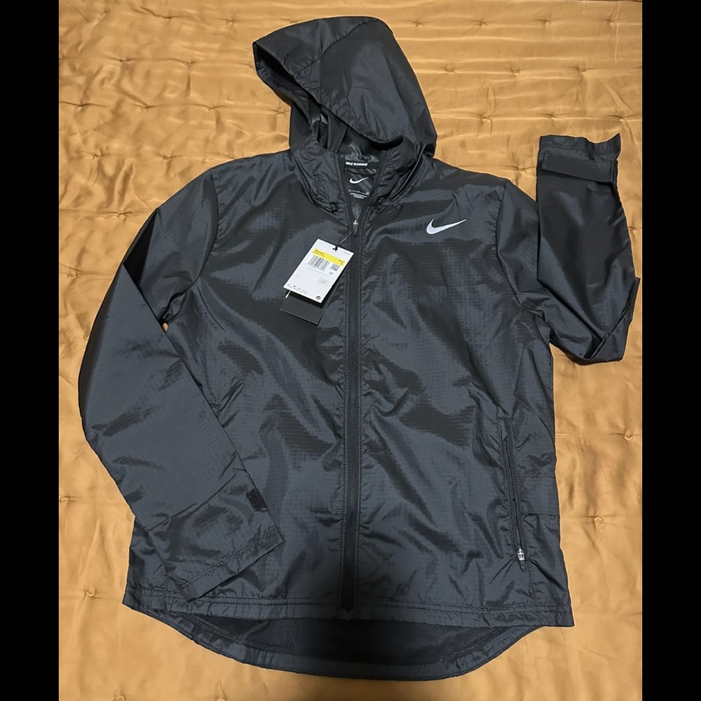 New! With tags! Nike Running jacket (windbreaker) - size Small women’s (black)